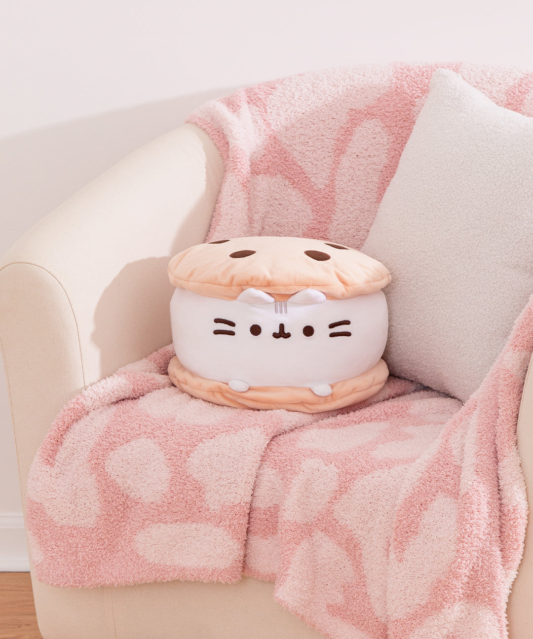 Cookie Ice Cream Sandwich Squisheen Plush - Image 8