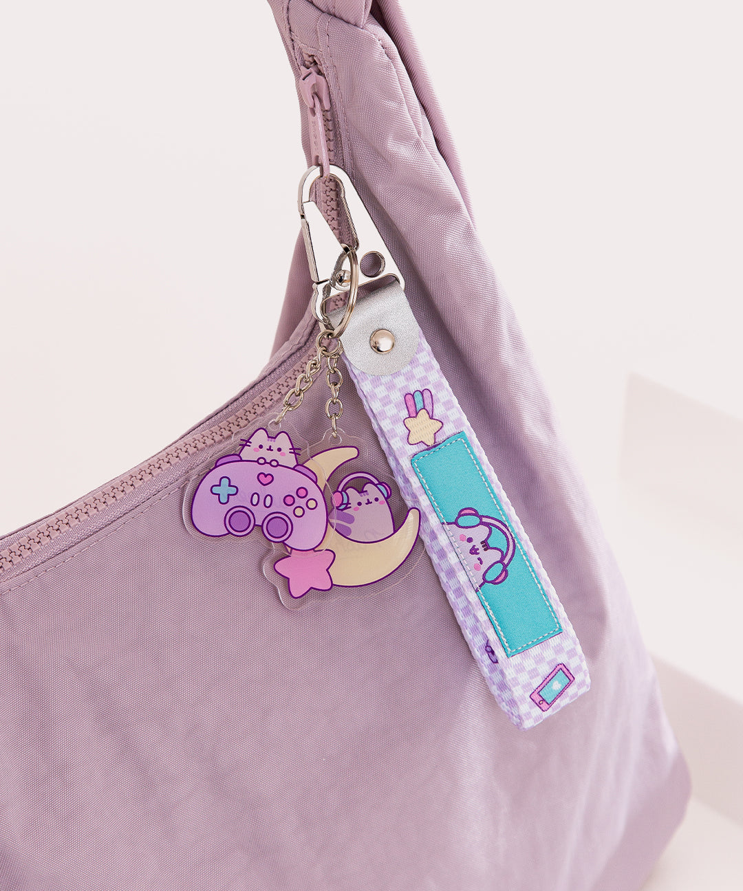 Gamer Pusheen Controller Keystrap - Image 2