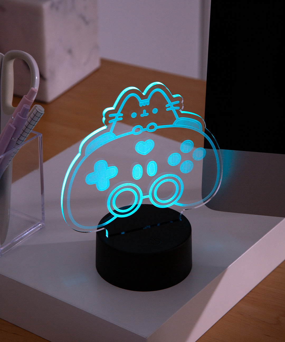 Gamer Pusheen Otaku Lamp - Image 2
