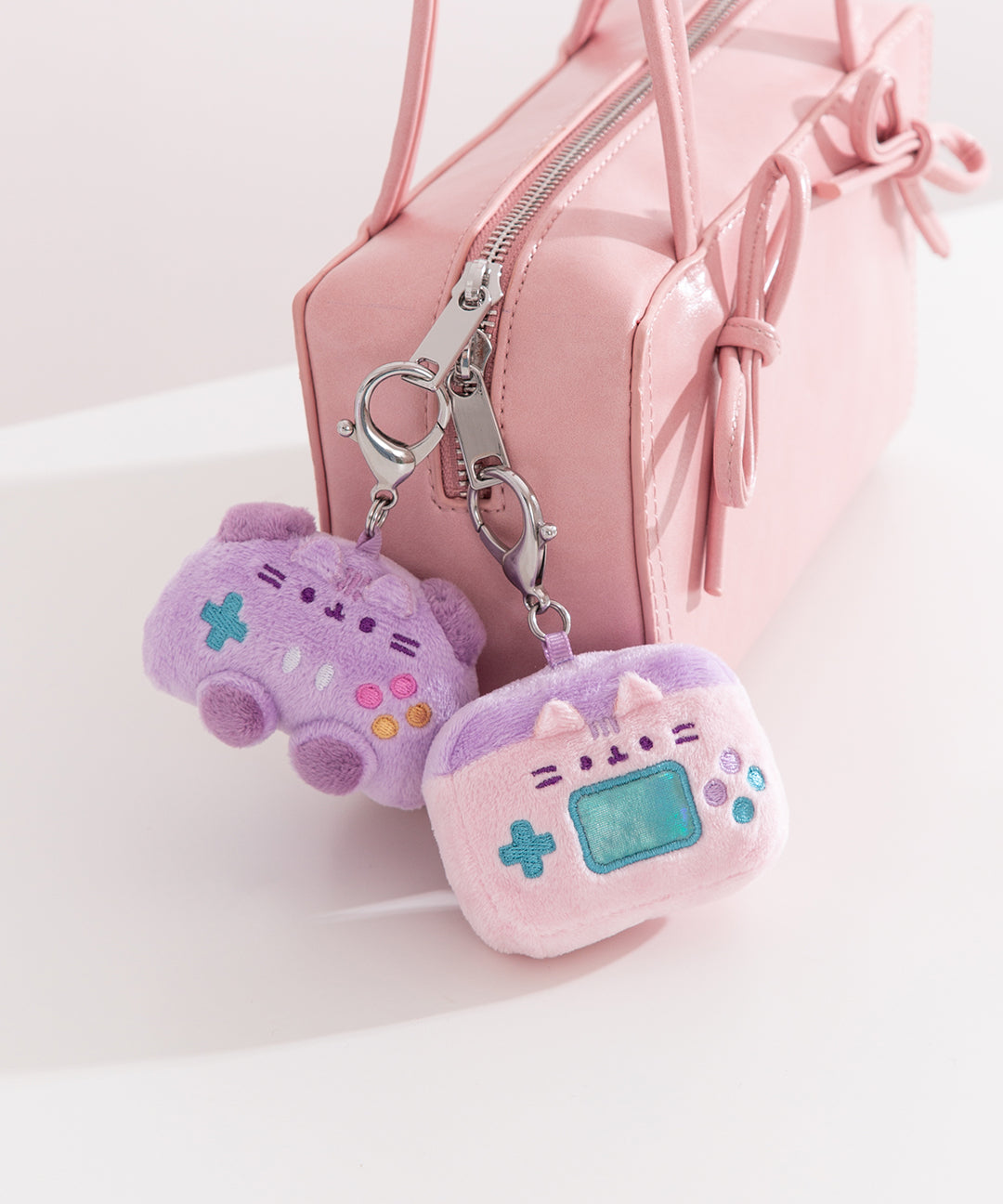 Gamer Pusheen Surprise Plush - Image 6