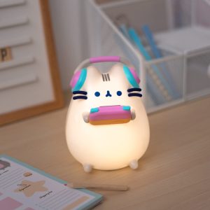 Gaming Pusheen Lamp