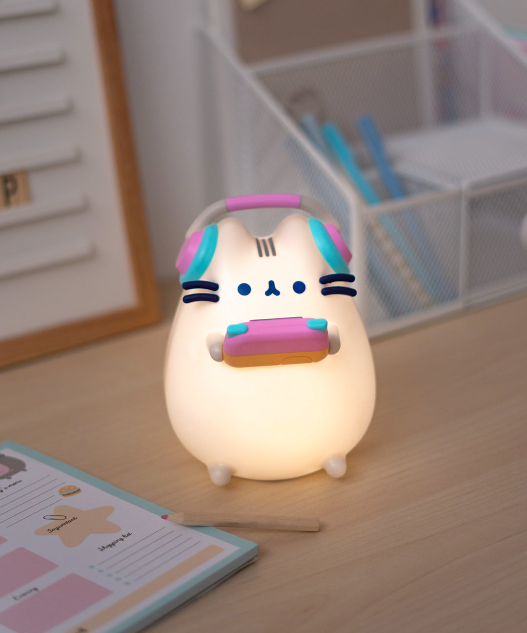 Gaming Pusheen Lamp - US 8698