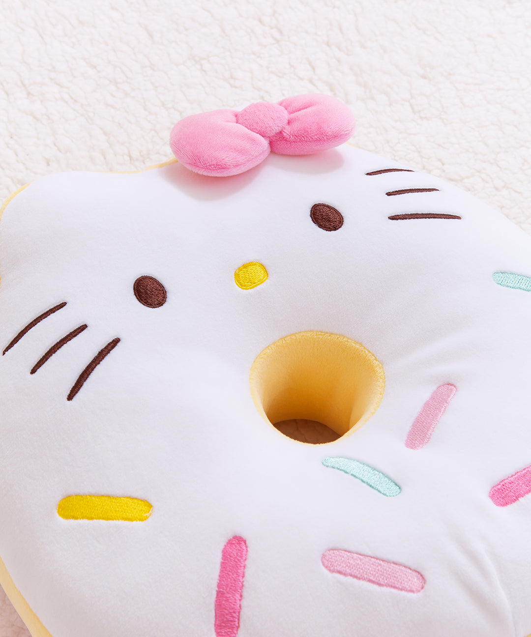 Hello Kitty? x Pusheen? Donut Plush - US 5508 - Image 7