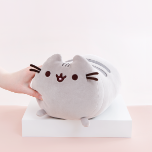 Medium Log Squisheen Plush - US 3376