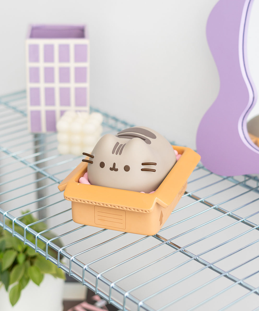 Pusheen Piggy Bank - Image 7
