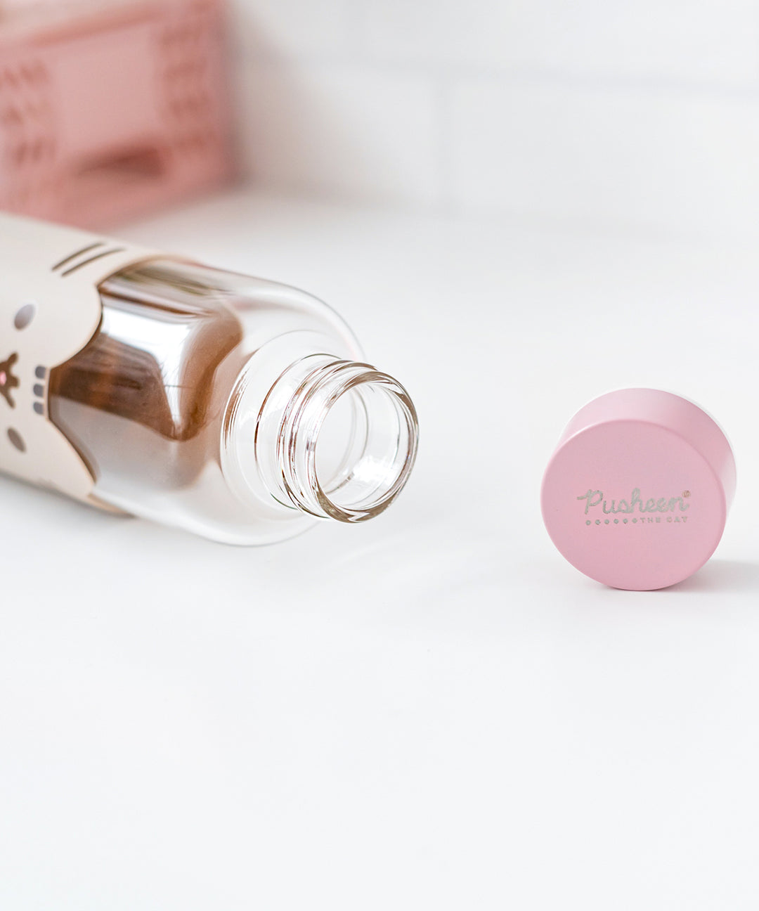 Pusheen Glass Water Bottle - Image 3