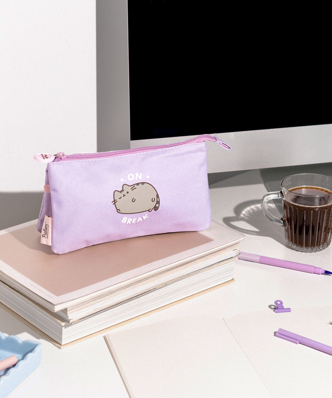 Pusheen On Break Accessory Case - Image 3