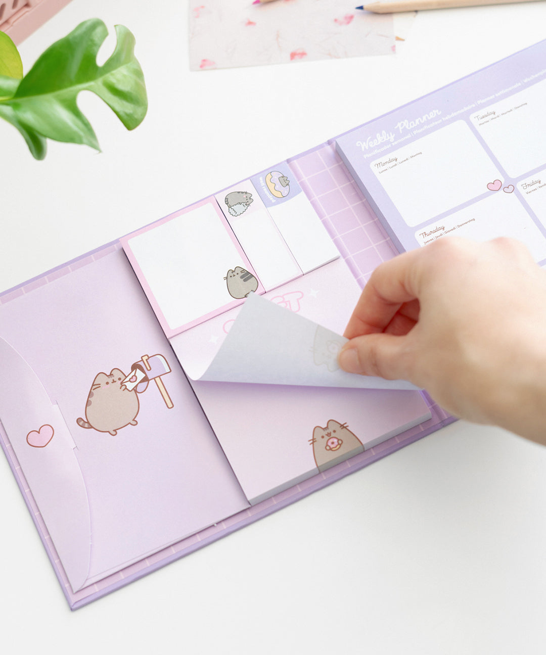 Pusheen Weekly Planner Binder - US 1846 - Image 3