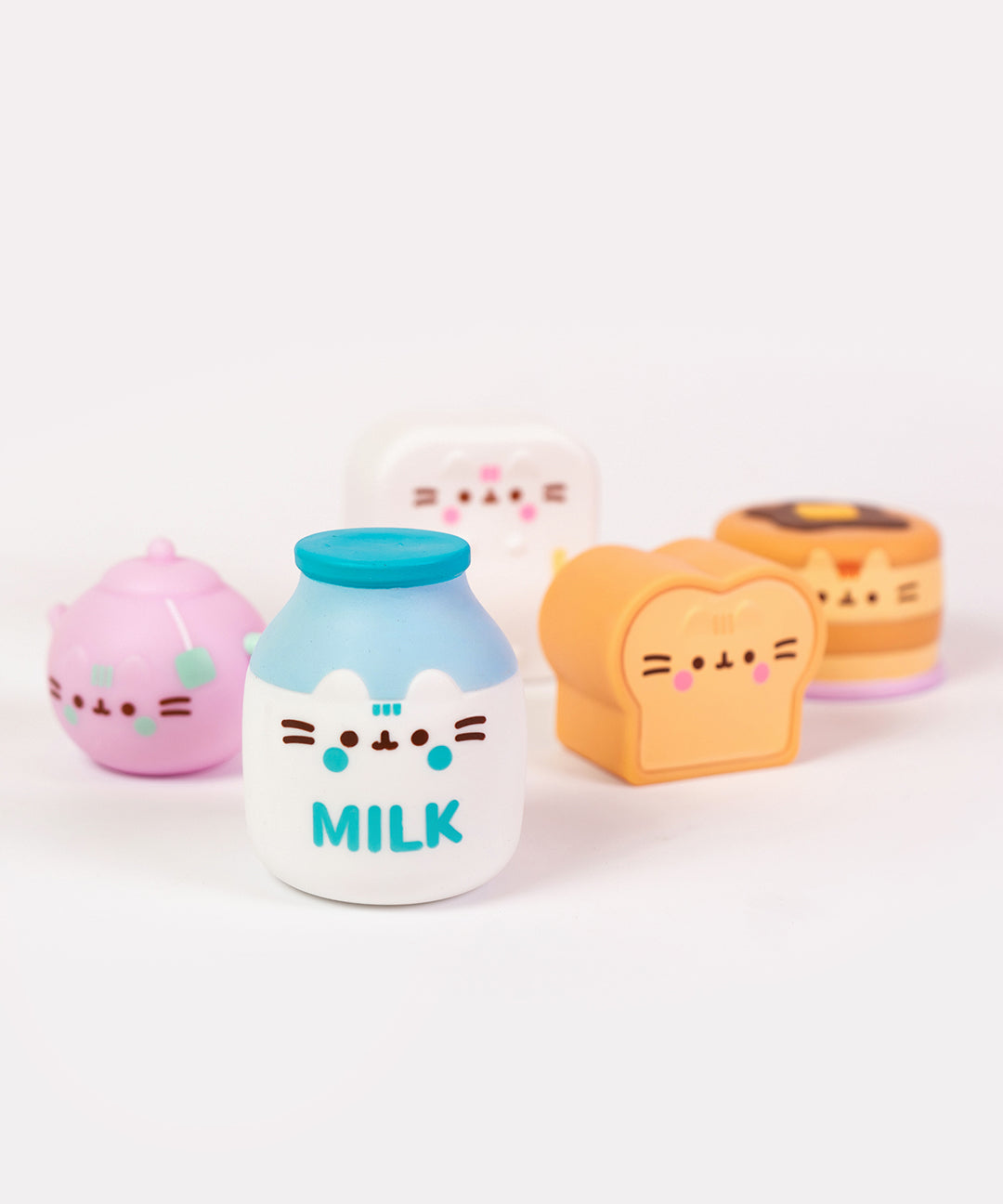 Pusheen's Kitchen Surprise Squishy - Image 3